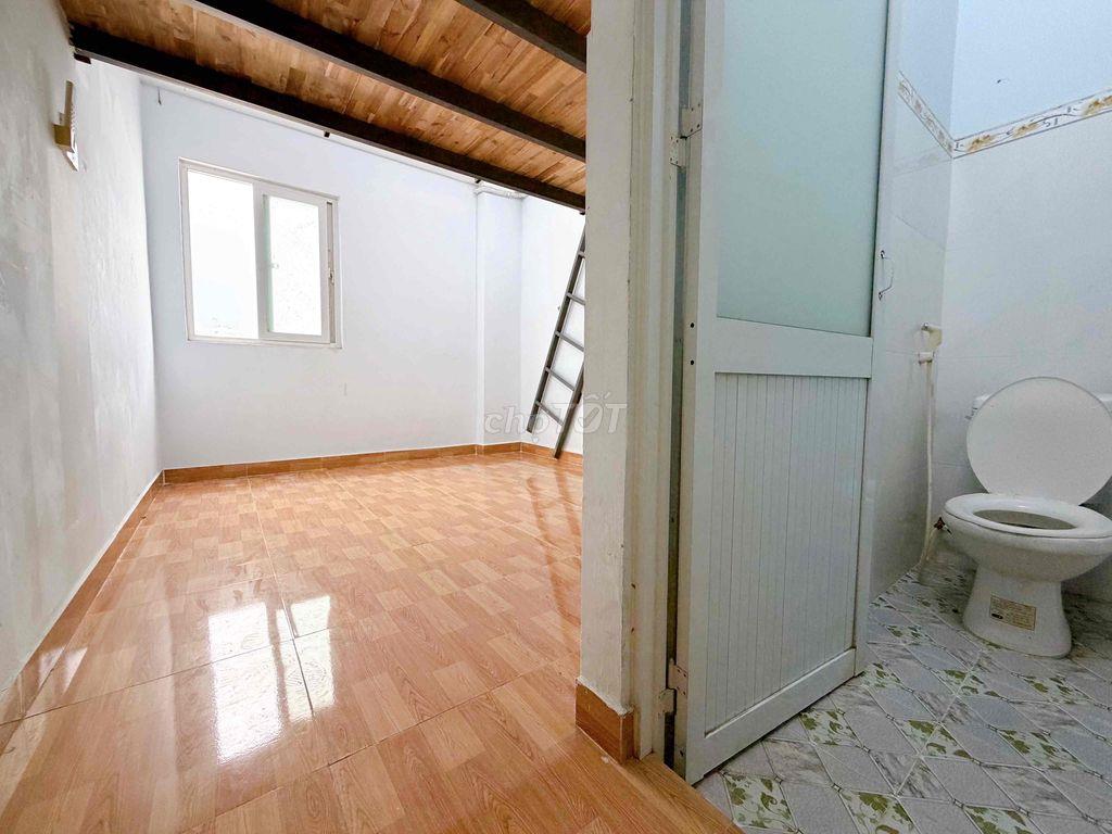 PHÒNG TRỌ CỬA SỔ TRỜI MÁY LẠN GÁC ĐƯỜNG 59 CHỢ THẠCH ĐÀ PHẠM VĂN CHIÊU