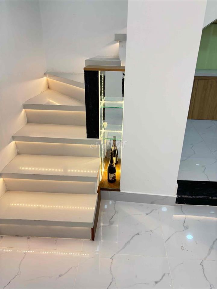 Bán nhà khu vực Quang Trung - Gò vấp