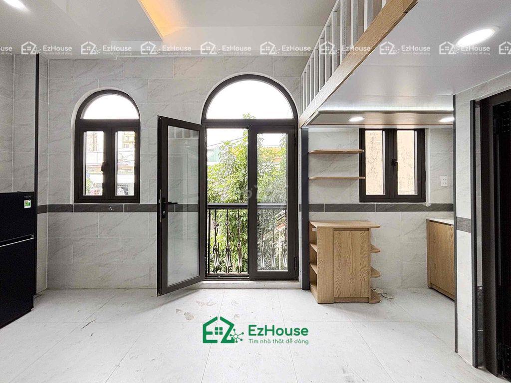 FREE xe, dịch vụ và tiền nhà tháng 8-chạy bộ qua iuh vlu nttu