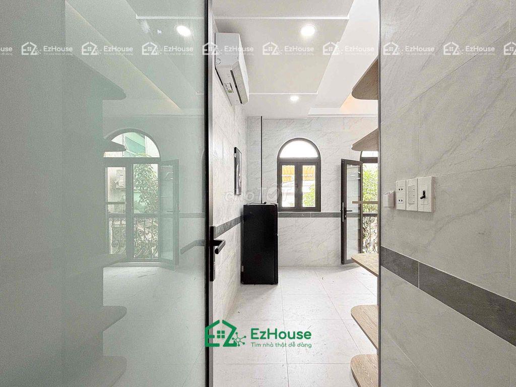 FREE xe, dịch vụ và tiền nhà tháng 8-chạy bộ qua iuh vlu nttu