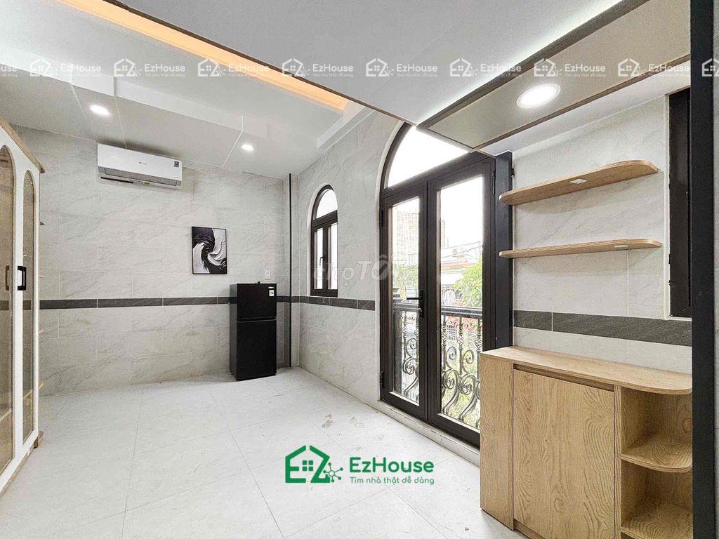 FREE xe, dịch vụ và tiền nhà tháng 8-chạy bộ qua iuh vlu nttu