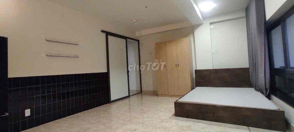 CĂN HỘ 2 PHÒNG NGỦ TRÊN ĐƯỜNG THỐNG NHẤT GẦN CHỢ HẠNH THÔNG TÂY