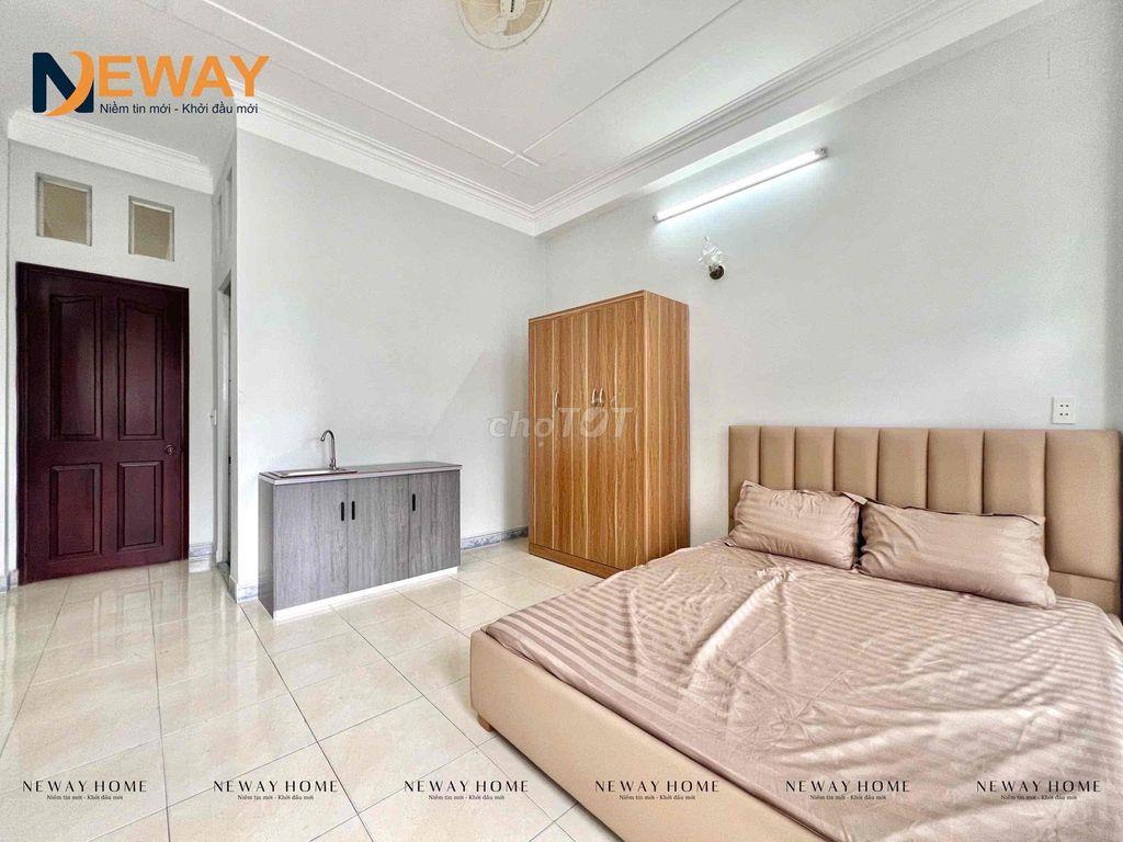 PHÒNG TRỌ GIÁ RẺ FULL NỘI THẤT BAN CÔNG RỘNG GẦN CÔNG VIÊN LÀNG HOA