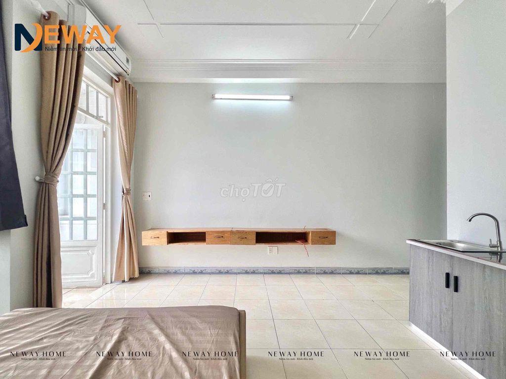 PHÒNG TRỌ GIÁ RẺ FULL NỘI THẤT BAN CÔNG RỘNG GẦN CÔNG VIÊN LÀNG HOA