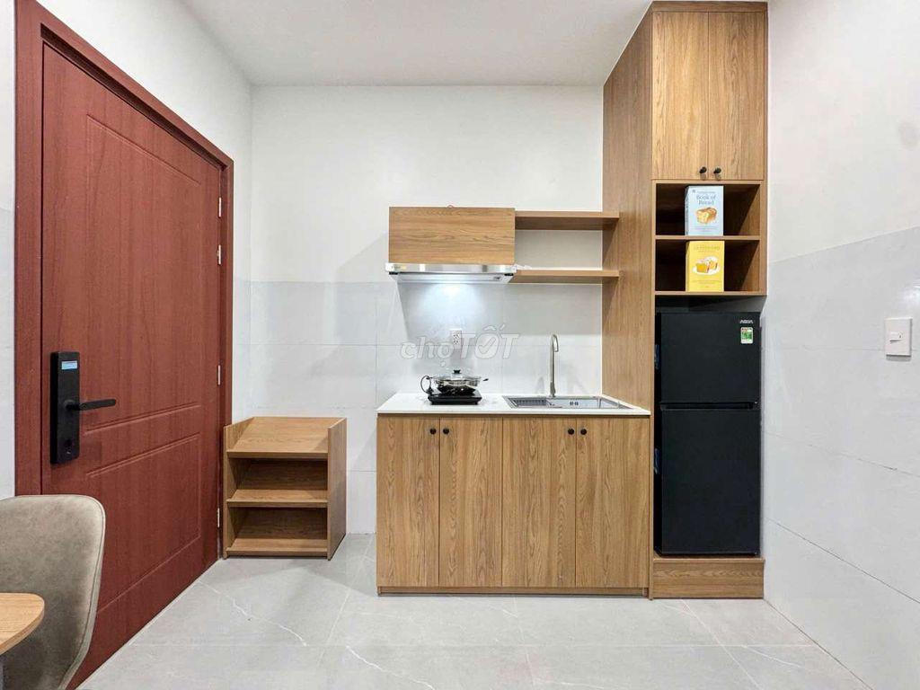 STUDIO 1 PHÒNG NGỦ TÁCH BẾP CÓ BAN CÔNG BỰ FULL NỘI THẤT CHO NUÔI PET