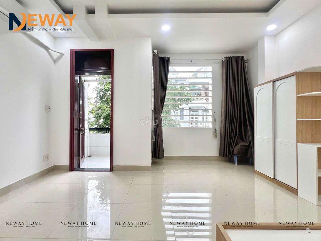 STUDIO BAN CÔNG SẴN FULL NỘI THẤT MỚI 100% CÓ MÁY GIẶT RIÊNG