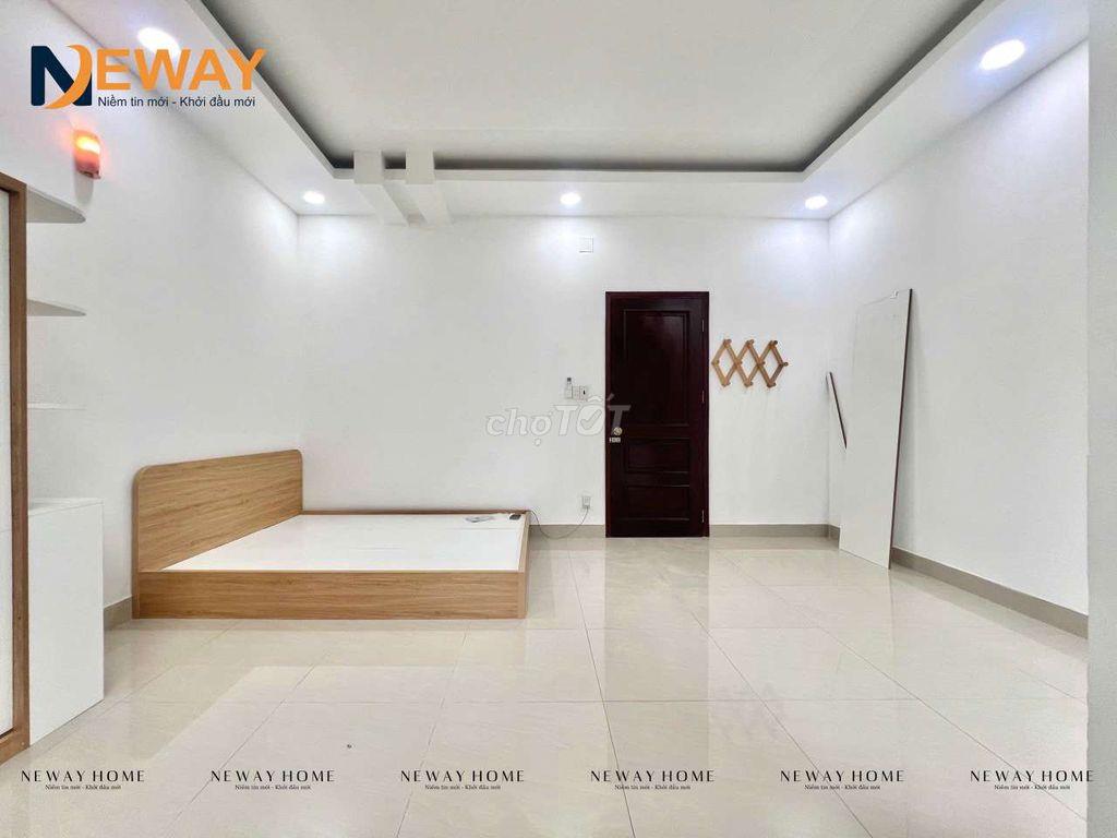 STUDIO BAN CÔNG SẴN FULL NỘI THẤT MỚI 100% CÓ MÁY GIẶT RIÊNG