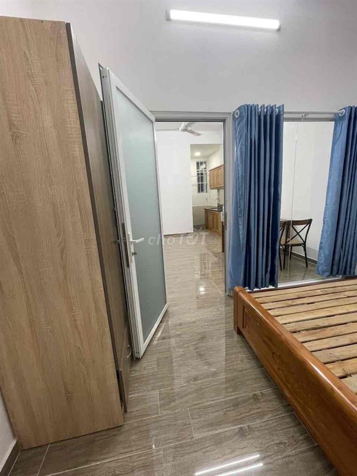 Phòng căn hộ tách bếp, 40m2, Full nội thất, Phan Huy Ích, P.14, Gò Vấp
