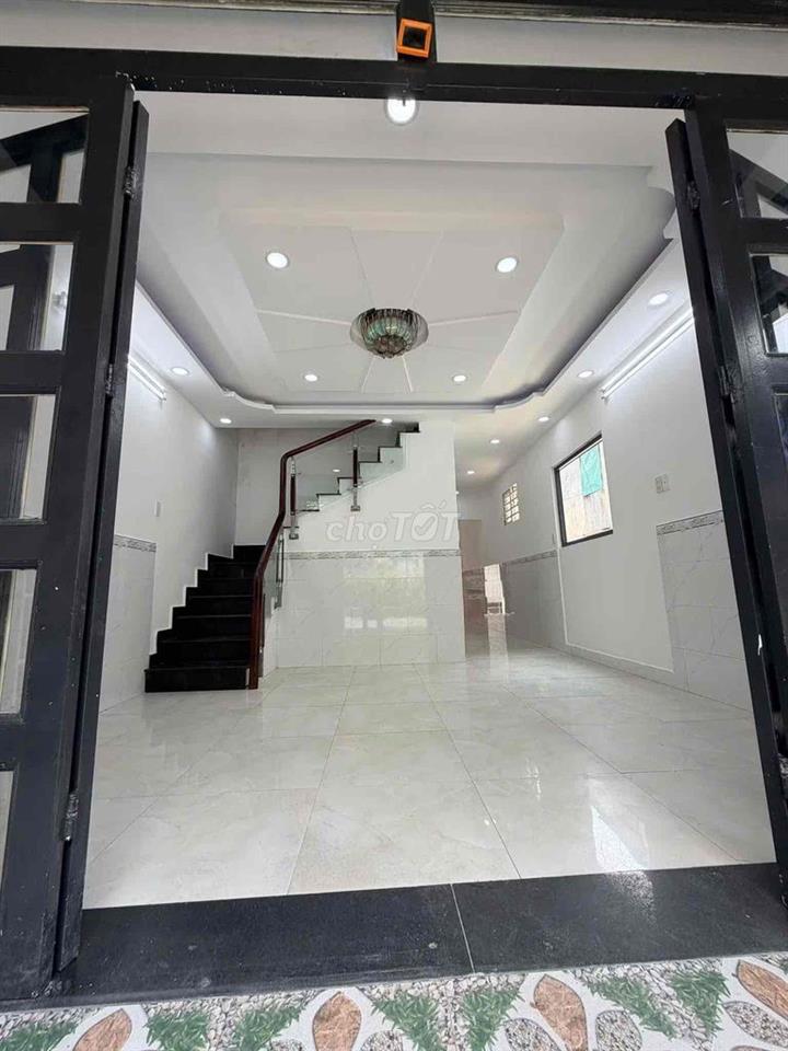 Cho thuê nguyên căn góc 3 mặt tiền, Đường Số 2, P.11, Gò Vấp