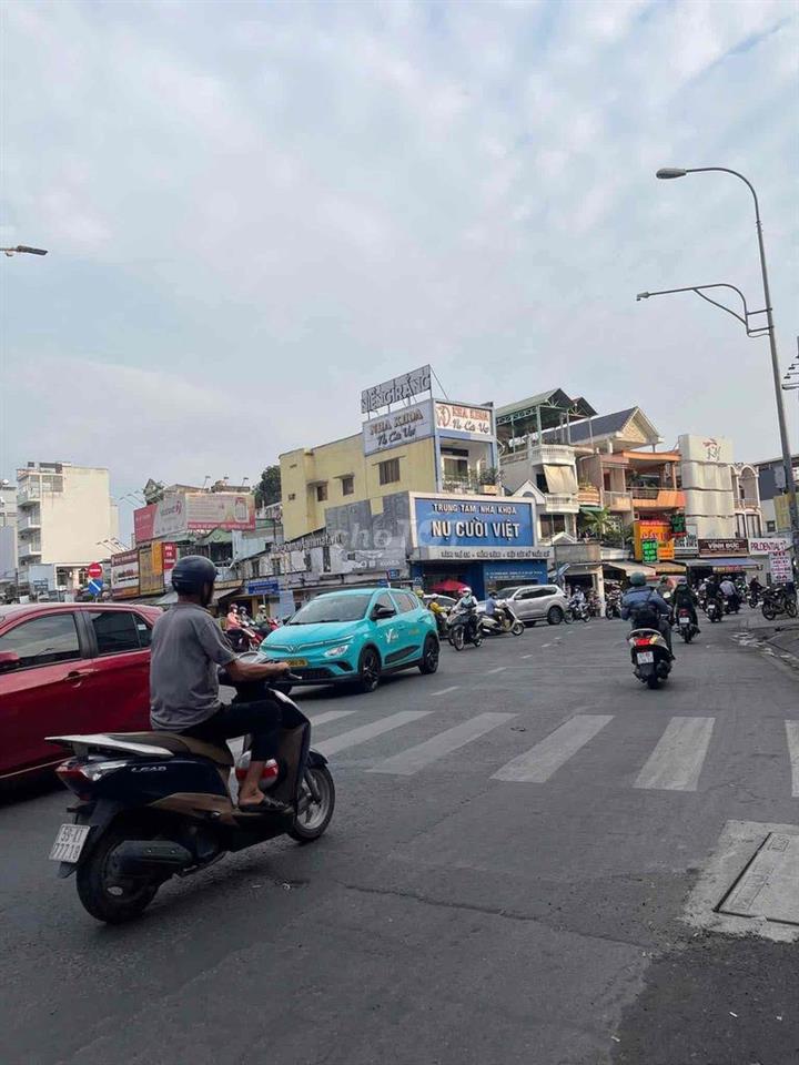 Cho thuê nguyên căn Mặt tiền Đường Thống Nhất, P.11, Gò Vấp