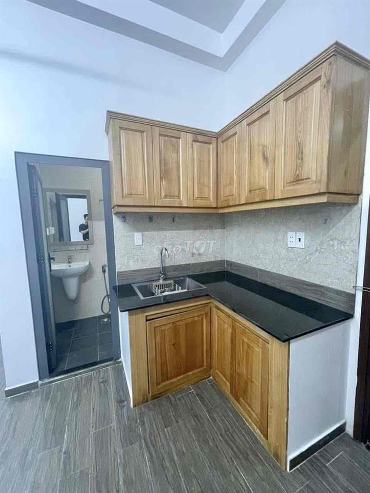 Cho thuê phòng tách bếp, rộng 40m2, Phan Huy Ích, P.14, Gò Vấp