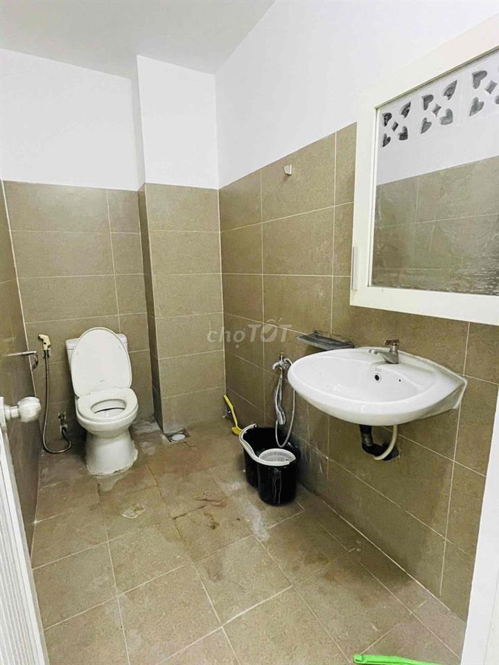 Mặt bằng KD, Trệt 3 Lầu, ST, Mặt tiền Đường Nguyễn Oanh, P.17, Gò Vấp