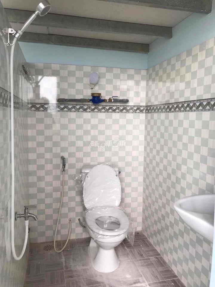 Phòng gần chợ Gò Vấp,bờ sông Dương Quảng Hàm P5