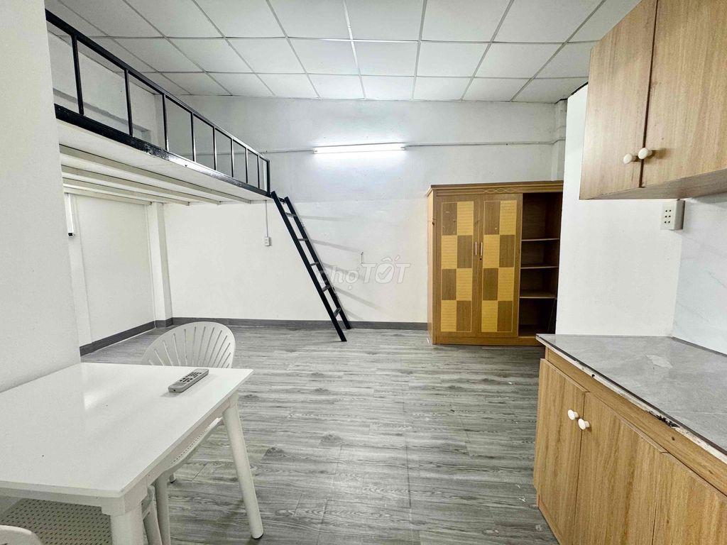 Phòng Lê Đức Thọ , Gầu IUH , Gác rộng 35m2 ,
