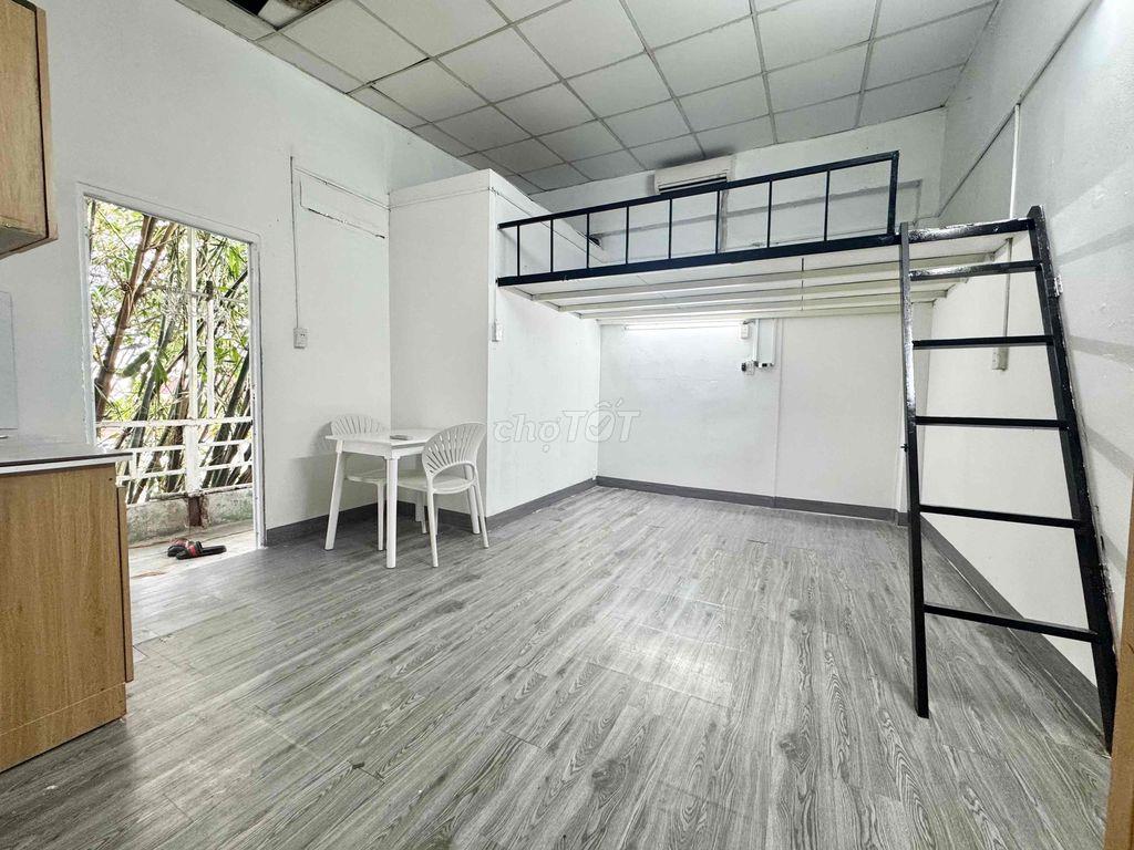Phòng Lê Đức Thọ , Gầu IUH , Gác rộng 35m2 ,