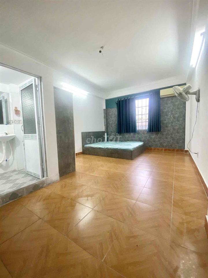 PHÒNG ĐẦY ĐỦ NỘI THẤT, GẦN NTT, GIÁP GÒ VẤP
