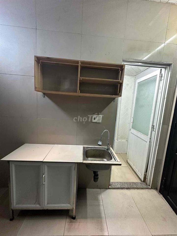 PHÒNG SINH VIÊN, Ngay ĐH LĐXH, ĐH GTVT, Cửa Sổ Trời, đi bộ cx được