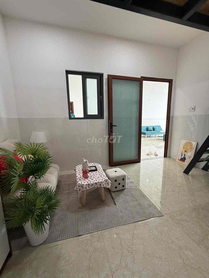 PHÒNG ĐẸP CHÀO ĐÓN TÂN SINH VIÊN 2k8 Sát Emart PVT