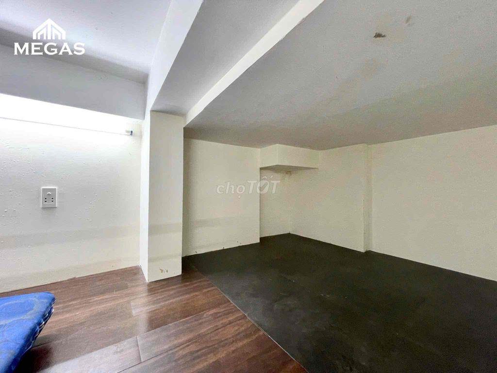 PHÒNG FULL NỘI THẤT GẦN VLU CƠ SỞ 3