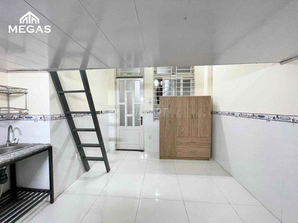 PHÒNG FULL NỘI THẤT GẦN VLU CƠ SỞ 3