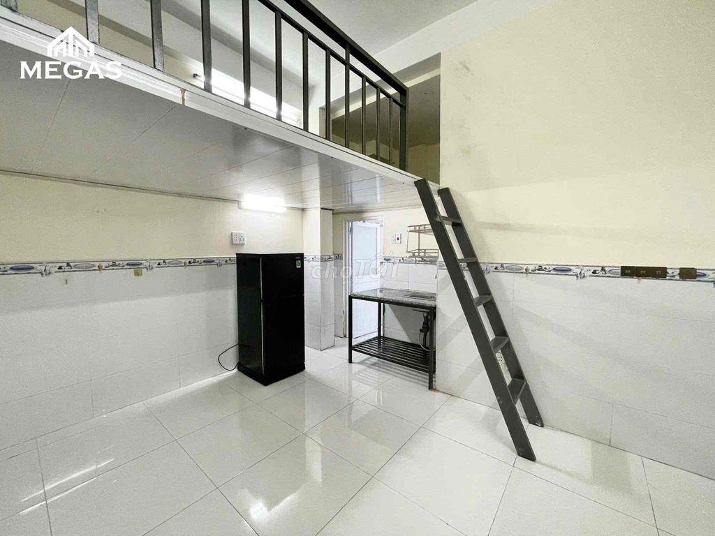 PHÒNG FULL NỘI THẤT GẦN VLU CƠ SỞ 3