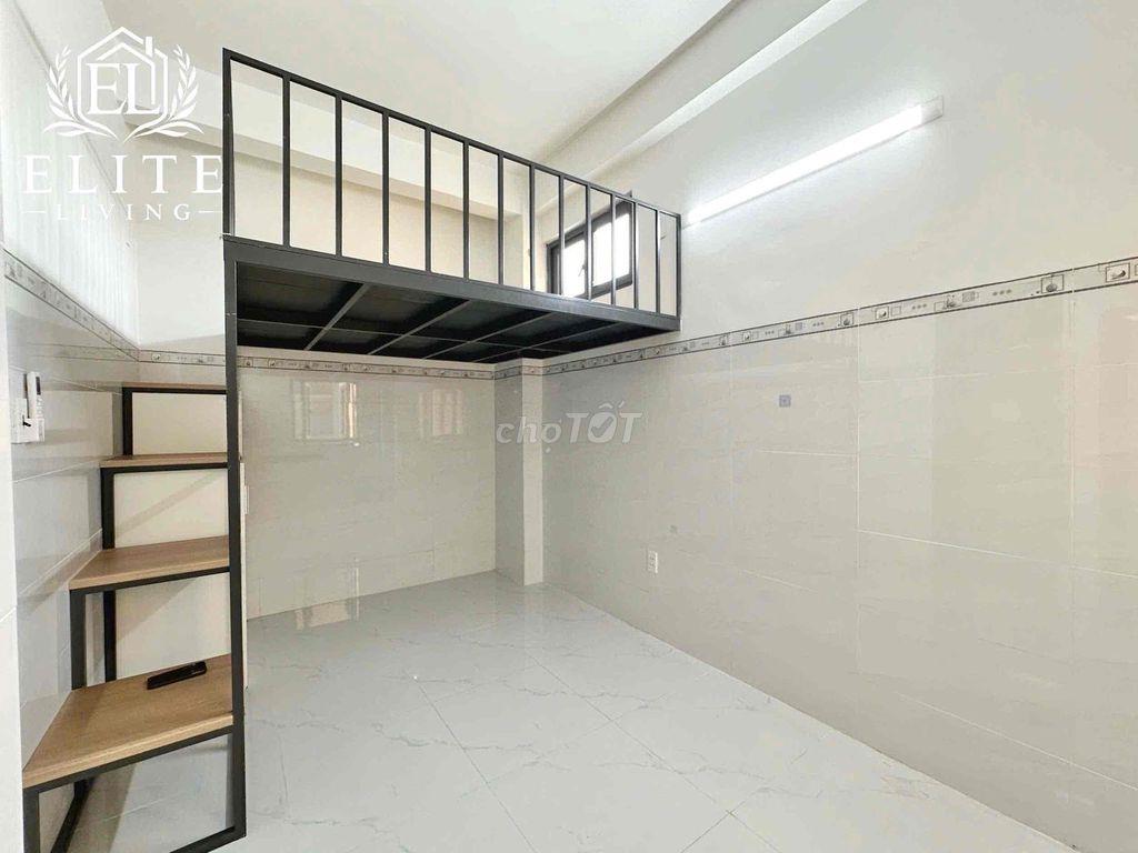 Duplex ban công cửa sổ trời gần ngay Nguyễn Oanh