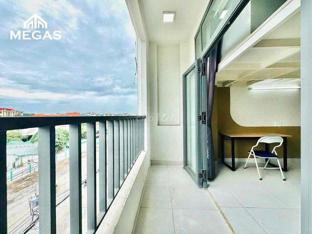 PHÒNG GÁC BAN CÔNG CỬA SỔ THOÁNG GẦN ĐẠI HỌC VĂN LNAG CƠ SỞ 3, IUH