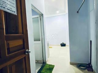 Phòng Mới Full Nội Thất 28m2. Đường Tô Ký Ngay Trường ĐH GT Vận Tải
