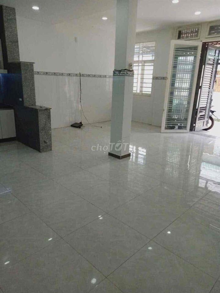 Nhà Tầng Trệt Riêng Biệt - 8x12m - 2PN. 807/15 trường Chinh -Tây Thanh