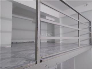 Chính chủ, phòng đẹp, thoáng mát, 14m2 + gác rộng 6m2.