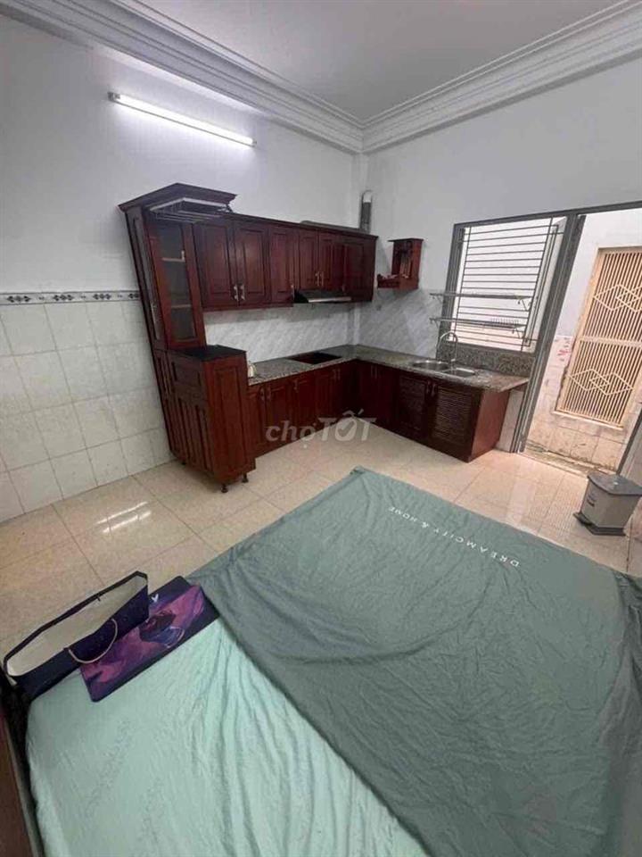 phòng đẹp Nguyễn Văn Công rẻ quá đi