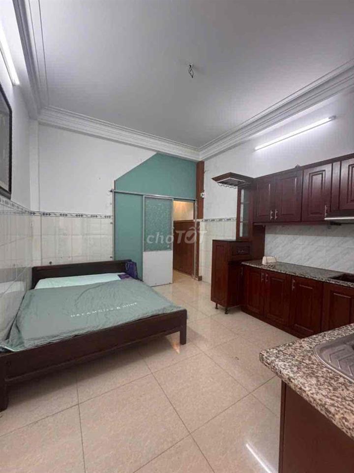phòng đẹp Nguyễn Văn Công rẻ quá đi