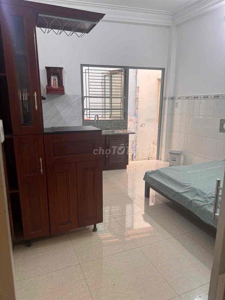 phòng đẹp Nguyễn Văn Công rẻ quá đi
