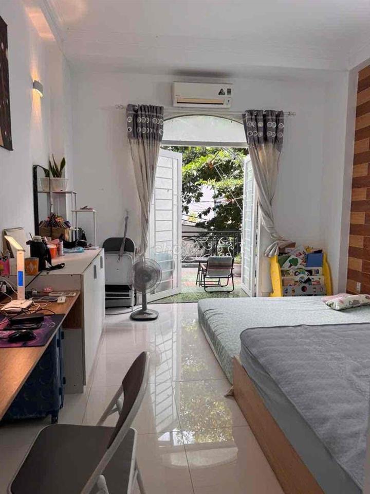 nhượng lại phòng đẹp - ở rất thích