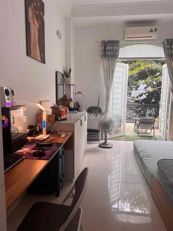 nhượng lại phòng đẹp - ở rất thích