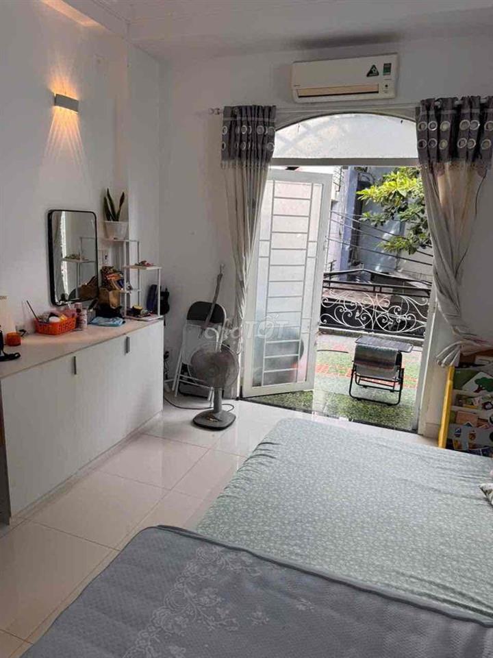 nhượng lại phòng đẹp - ở rất thích