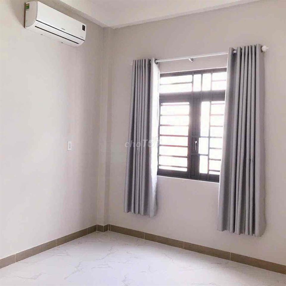Phòng trọ mới Dương Quảng Hàm cách ĐH Văn Lang 300m, ĐH Công Nghiệp