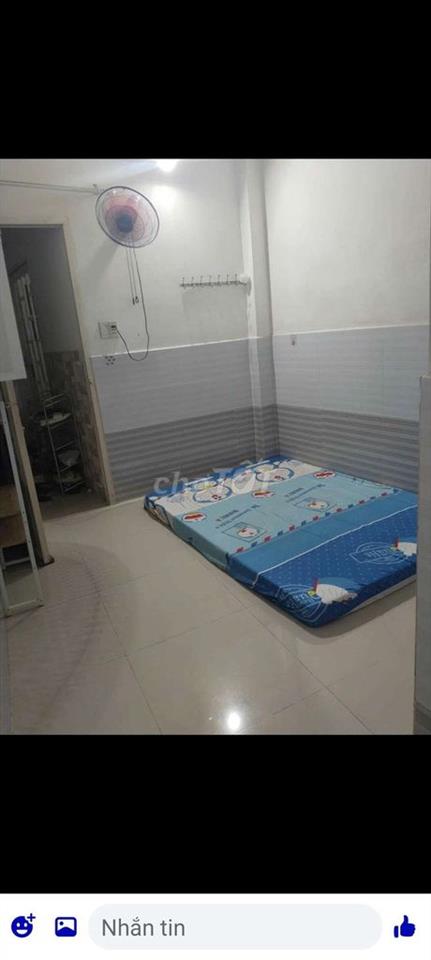 chính chủ cho thuê phòng máy lạnh full nội thất giá rẻ giờ giấc tự do