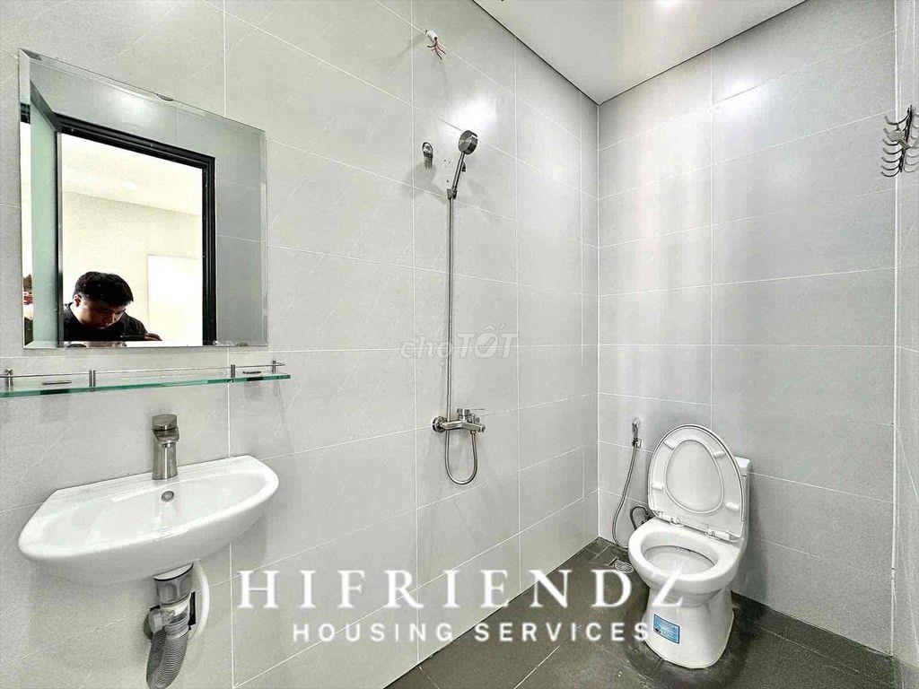 Studio ban công 1PN siêu thoáng, máy giặt riêng, full nội thất gần