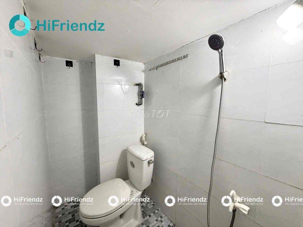 TRỌ RỘNG 20M2 - NGAY BẾN XE HT