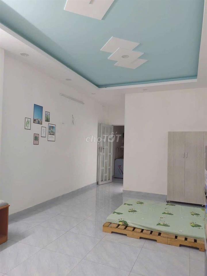 PHÒNG SUTIO TÁCH BẾP BANCOL GÒ VẤP
