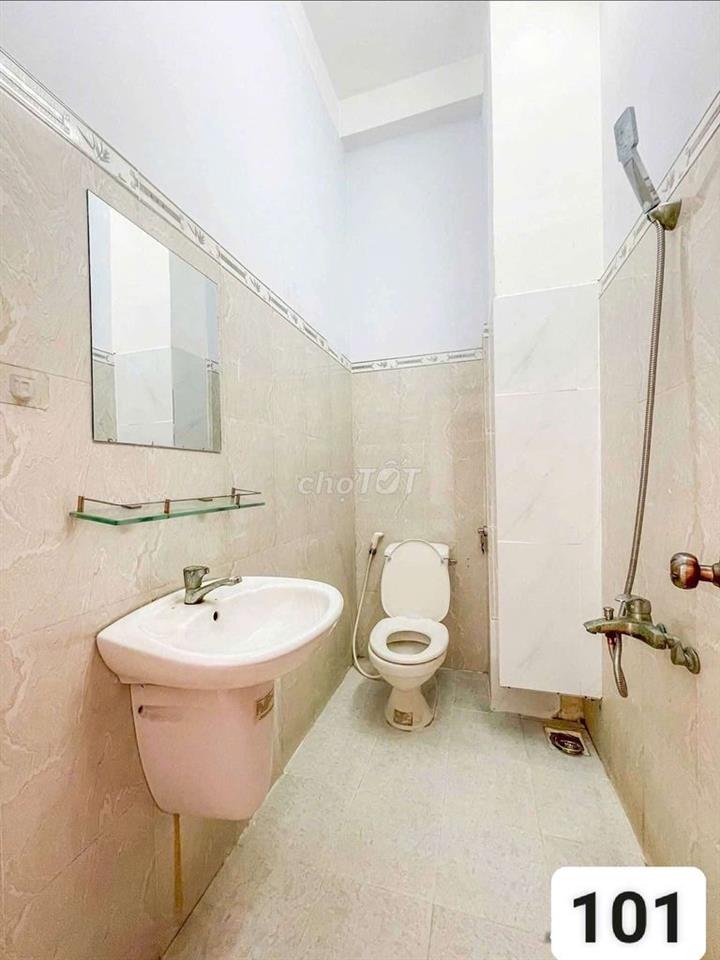 PHÒNG TRỌ BAN CÔNG GIÁ RẺ GÒ VẤP