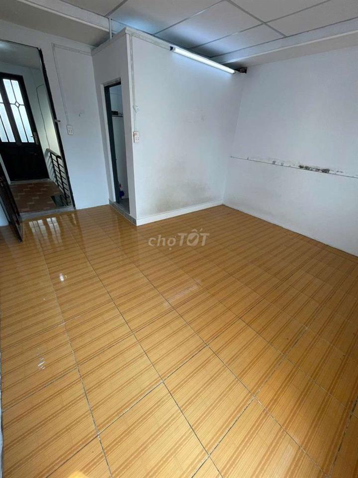 PHÒNG BANCOL GIÁ RẺ GÒ VẤP