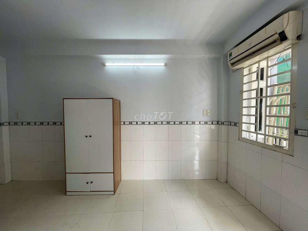 PHÒNG BANCOL GIÁ RẺ GÒ VẤP