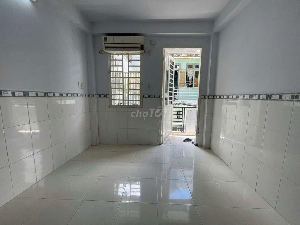 PHÒNG BANCOL GIÁ RẺ GÒ VẤP