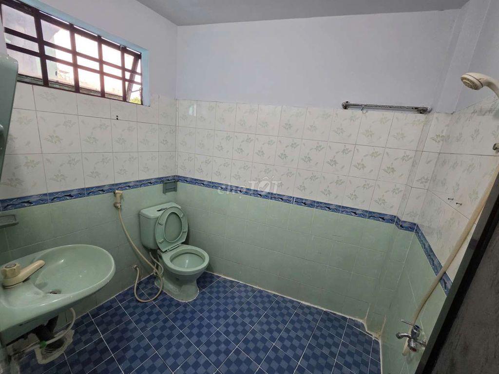 Phòng trọ gần IUH Gò Vấp