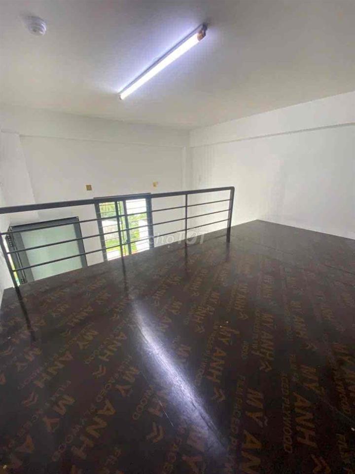Chủ nhà làm từ thiện phòng siu rẻ