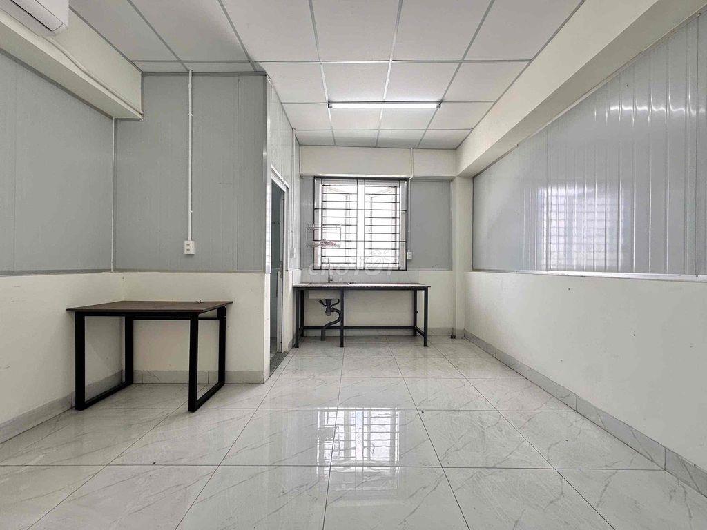 CHO THUÊ PHÒNG ĐI BỘ QUA ĐẠI HỌC NGUYỄN TẤT THÀNH