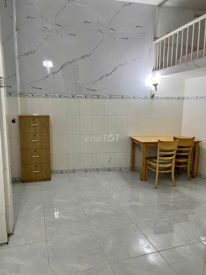 PHÒNG TRỌ 40M2, ĐƯỜNG NGUYỄN VĂN NGHI, P7, Q. GÒ VẤP, TP. HCM 