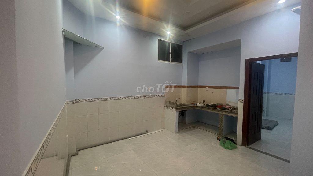 PHÒNG NGỦ TÁCH BẾP SIÊU TO TRUNG TÂM QUẬN 3